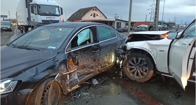 accident-grav-in-turda!-6-oameni-au-fost-transportati-la-spital-video